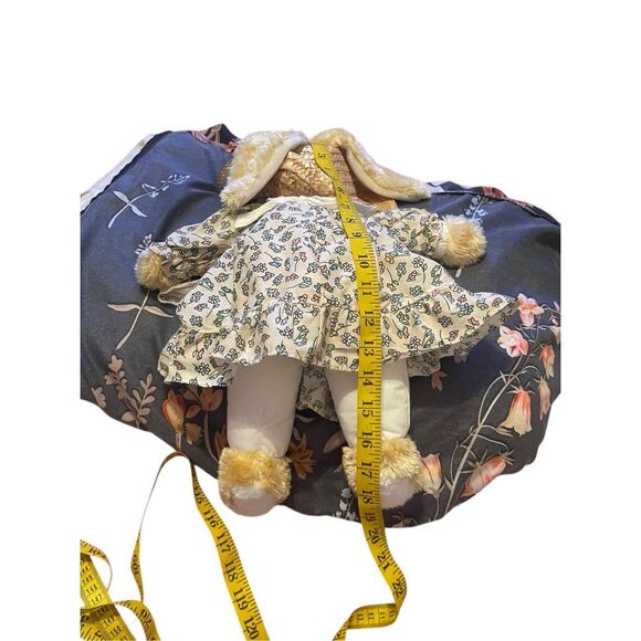 Walmart Brown Easter Bunny Rabbit Flower Dress Straw Hat Stuffed Animal 18" - Picture 4 of 8